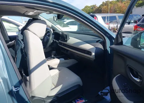 2023 Honda Hr-V Awd Lx z USA, uszkodzony, nr VIN 3CZRZ2H39PM743507